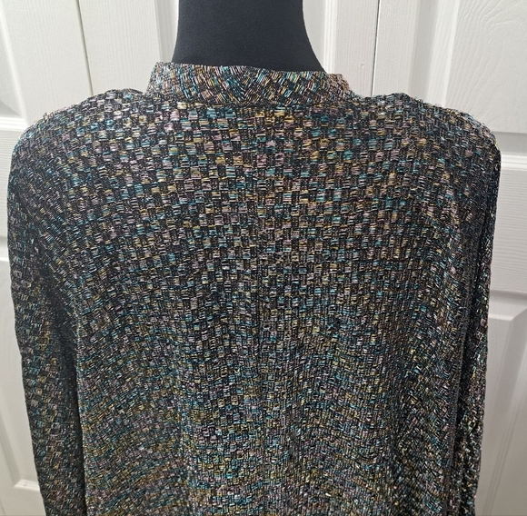 Open Cover Up Sparkles With Metallic Threads - Picture 5 of 9